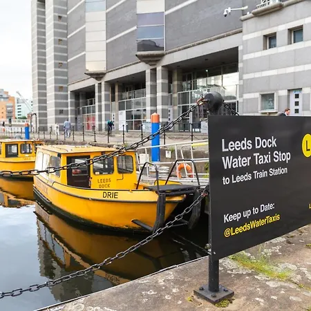 Apartment Cartier House At The Dock