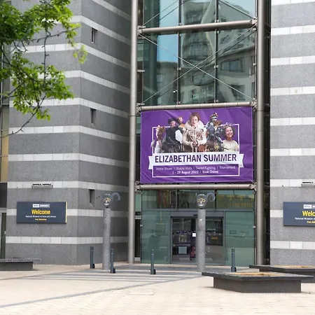 Apartment Cartier House At The Dock *