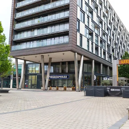 Cartier House At The Leeds Dock *