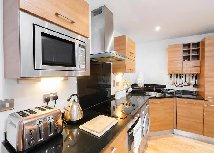 Cartier House At The Dock Appartement