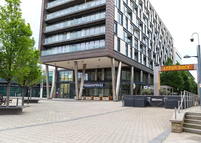 Cartier House At The Dock *